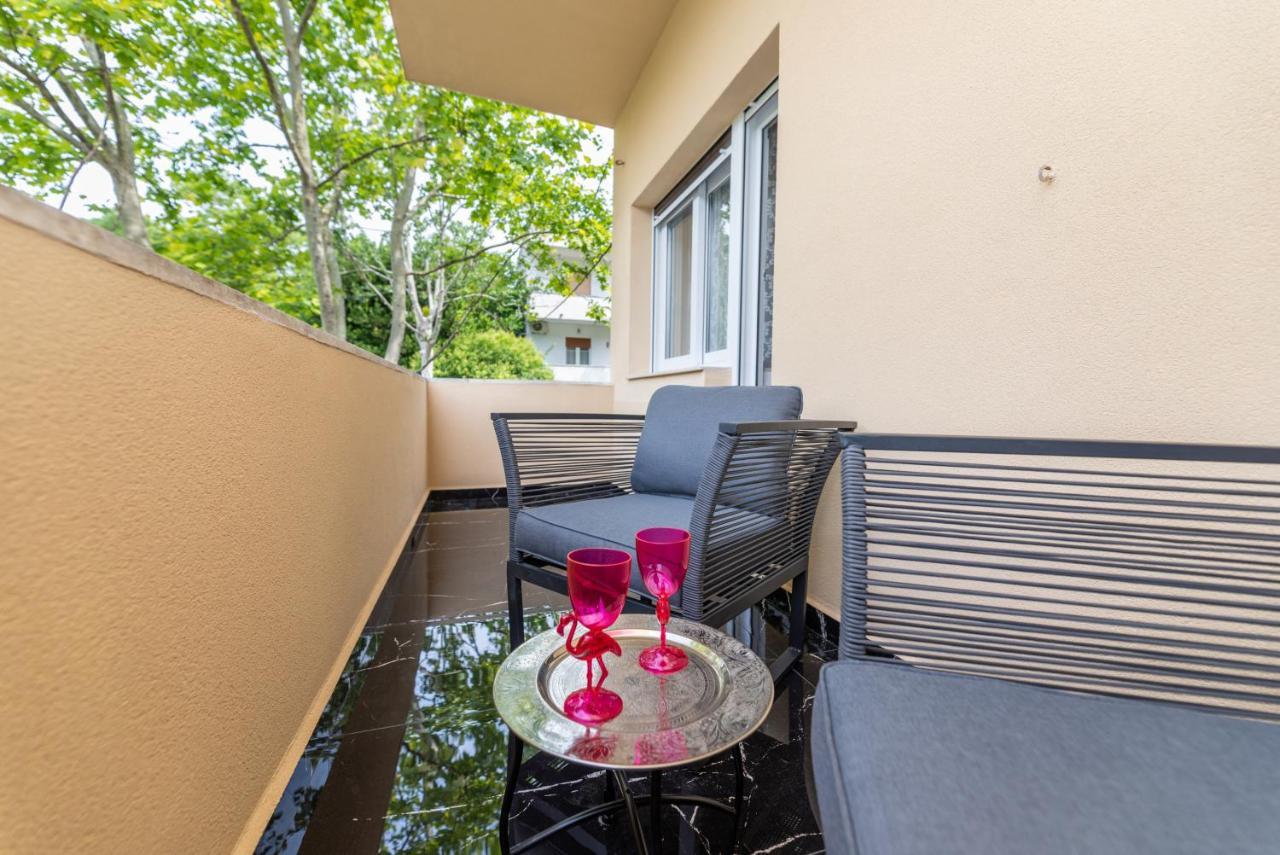Mini Palais - Beachfront, 5 Min Center, Terrace Split Exterior photo