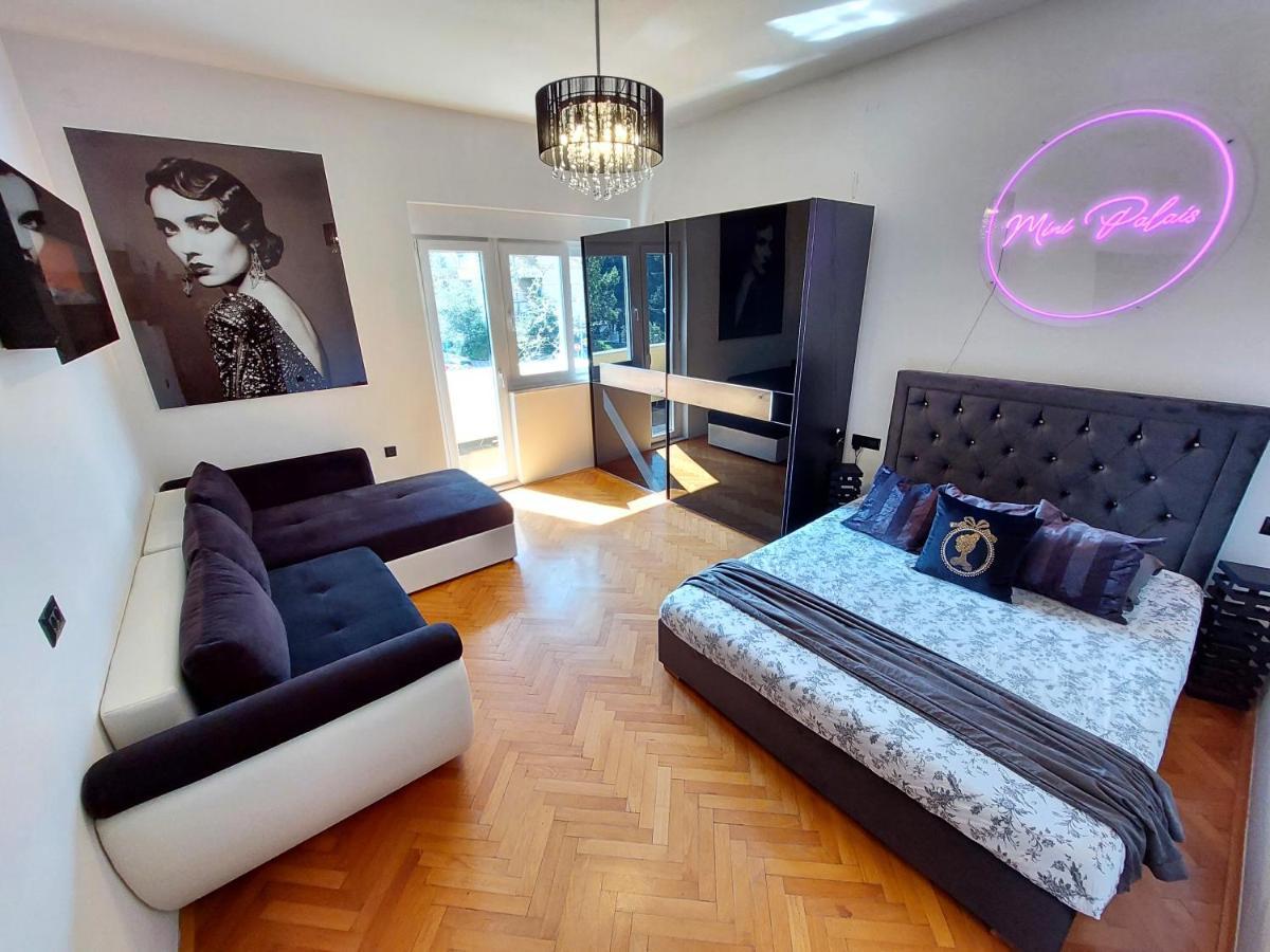 Mini Palais - Beachfront, 5 Min Center, Terrace Split Exterior photo